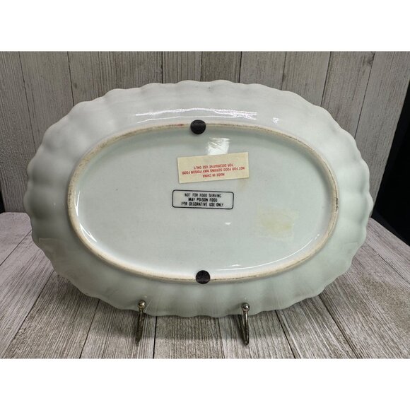 Vtg Chinese Decor Plate Oval Porcelain Blue Floral Design Gold Accents 10" x 7" - Picture 3 of 7